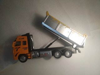 Lote 2 Miniaturas Camiones Obra Escala 1/45