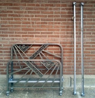 Cama de metal retro estilo Art Decó