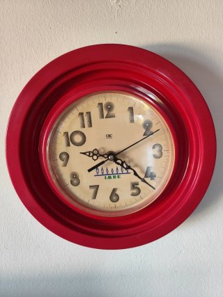 Orologio da parete rosso