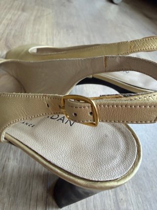 Sandalias Charles Jourdan Talla 36.5