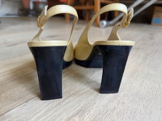 Sandalias Charles Jourdan Talla 36.5