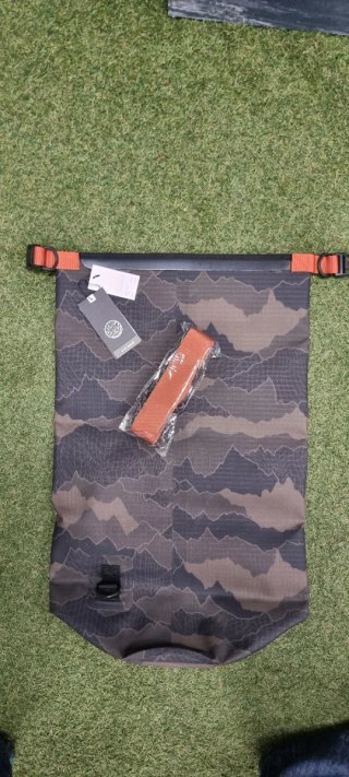 Bolsa estanca Rip Curl 20L NUEVA EN OFERTA