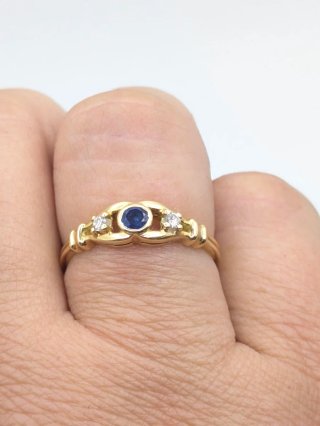 Anillo Oro 18k Zafiro y Diamantes