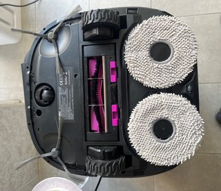 Robot Aspirador y Fregasuelos Eureka J12