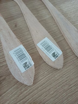 Juego cubiertos madera, 3€ todos