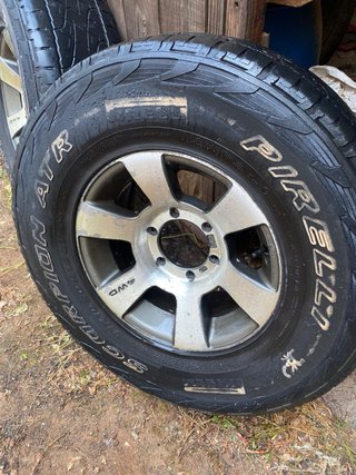 Lote 4 Llantas 4x4 Buen Estado
