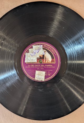 Portadiscos Beethoven  mas 17 discos 78 rpm
