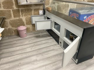 Vitrina expositora Docriluc 2m negra