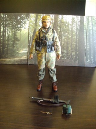 FIGURA FALLSCHIRMJÄGER PARACAIDISTA ALEMAN ARDENAS