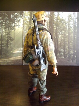FIGURA FALLSCHIRMJÄGER PARACAIDISTA ALEMAN ARDENAS