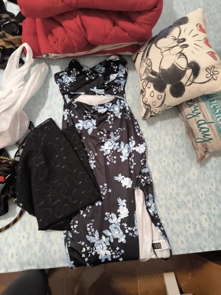 Vestido Verano Negro con Flores Azules