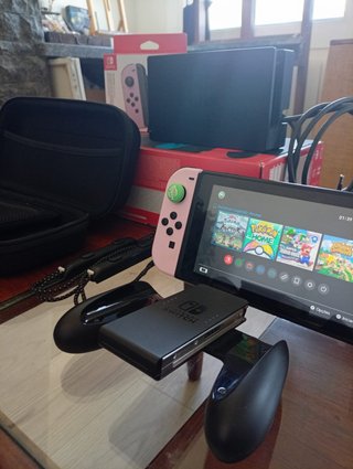 Nintendo Switch + Accesorios