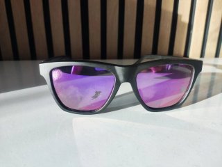Gafas de sol Hawkers con desperfecto