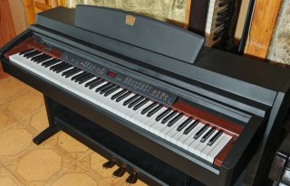 Piano Yamaha Clavinova Clp 240