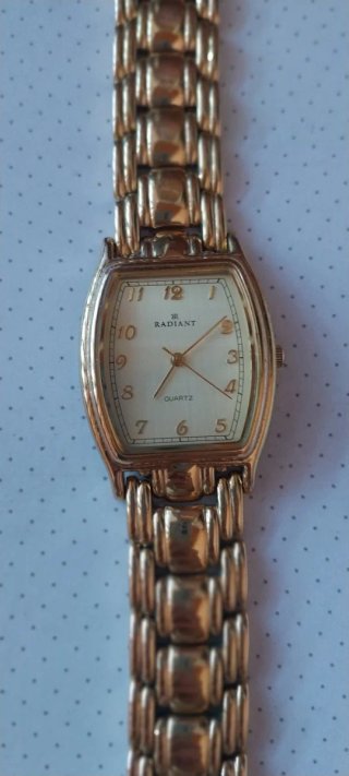 Reloj pulsera Radiant dorado
