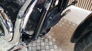 HARLEY DAVIDSON DYNA FAT BOB