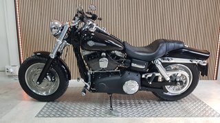 HARLEY DAVIDSON DYNA FAT BOB