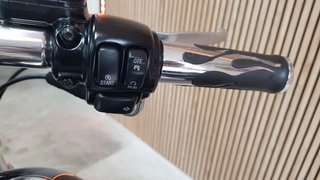 HARLEY DAVIDSON DYNA FAT BOB