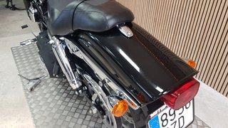 HARLEY DAVIDSON DYNA FAT BOB