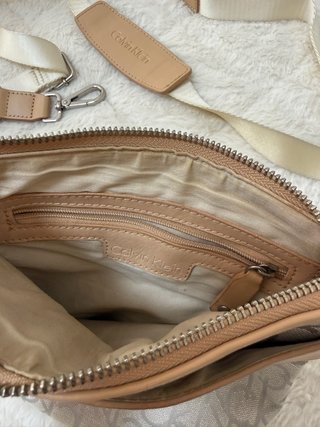 Bolso Calvin Klein Beige y Plateado