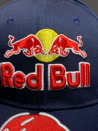 Gorra Red Bull Azul y Roja