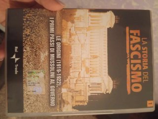 VHS e libri Mussolini