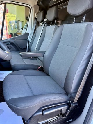 Renault Master 35L1H1 2.3 BLUEDCI 135CV