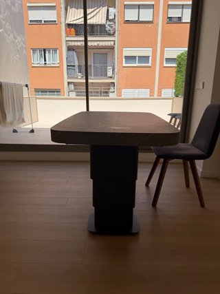 Mesa eléctrica ELEGANT gris y negra
