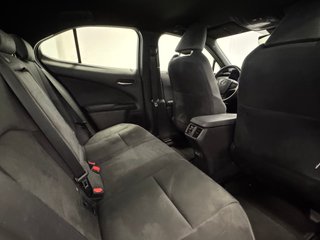 Lexus UX 250H Business