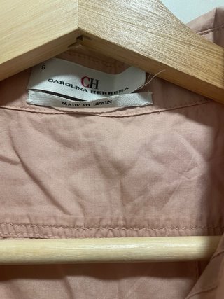 Camisa rosa sin mangas