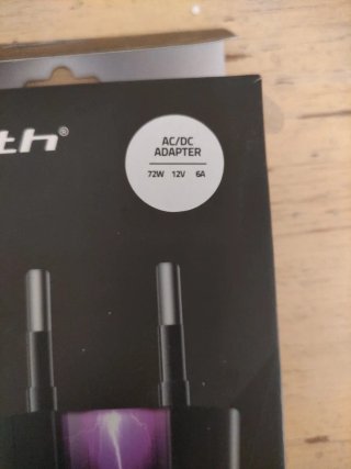 Adaptador AC/DC Monolith Qoltec 12V 1A