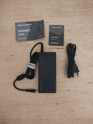 Adaptador AC/DC Monolith Qoltec 12V 1A