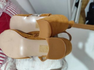 Sandalias tacón nuevas