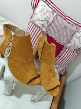 Sandalias tacón nuevas
