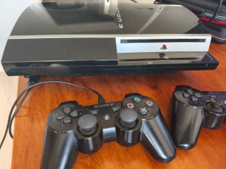 Consola PS3 Fat Negra + 2 Mandos
