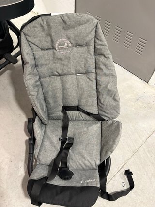 Cybex Balios S Capazo y Silla Paseo (+sombrilla)