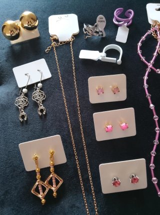 Box gioielli oro e rosa