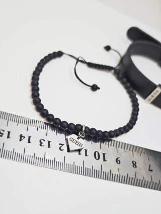 Conjunto Guess Pulsera Negra y Corazón
