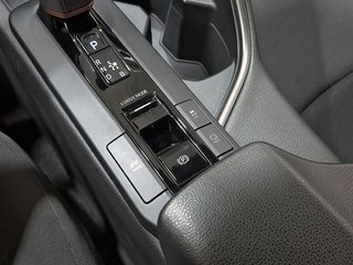 Toyota C-HR 1.8 140H Advance