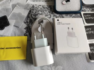 Pacchetto Accessori iPhone 16 Pro Max