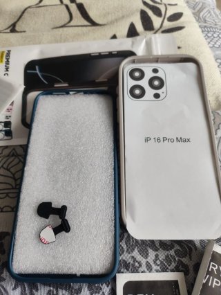 Pacchetto Accessori iPhone 16 Pro Max