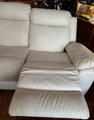 Divano a 2 posti relax manuale in pelle crema