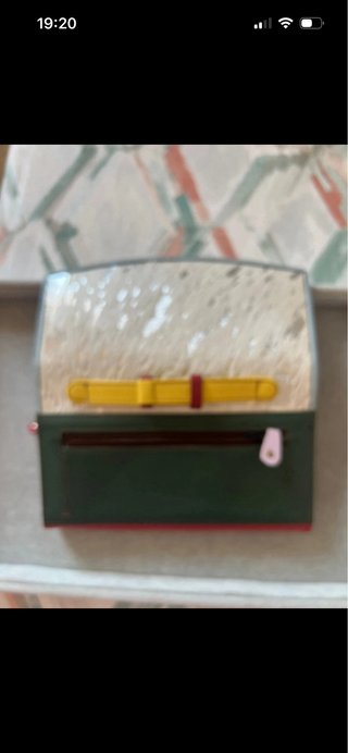 Cartera Soruka Beige y Roja Pelo