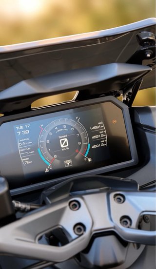 Yamaha Tmax 560 Negra