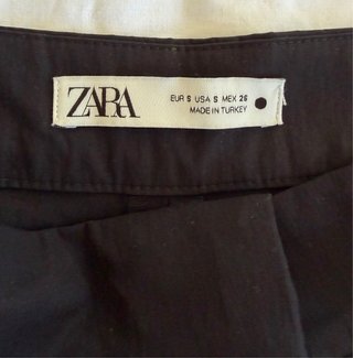 Bermudas ZARA Negras