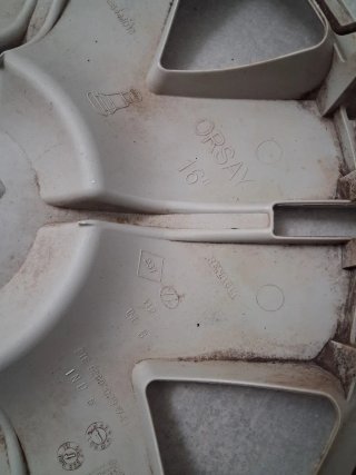 Tapacubos 16" Renault Scenic.