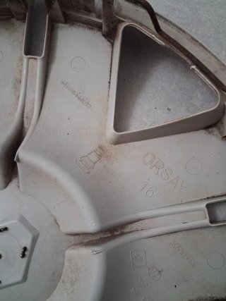 Tapacubos 16" Renault Scenic.