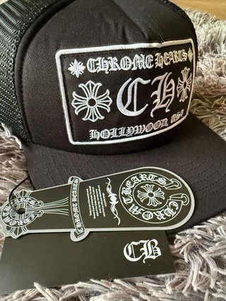Gorra Trucker Chrome Hearts Negra