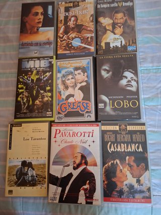 Reproductor VHS JVC + 67 películas