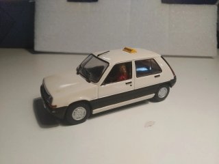 Colección Miniaturas RENAULT 1/43